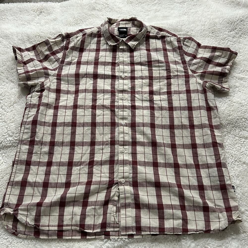 The North Face Men’s Red Plaid Short Sleeve Button Down Pockets Cotton Sz 2XL - Picture 2 of 8
